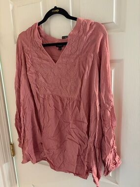 torrid Dusty Rose Embroidered V-Neck Tunic